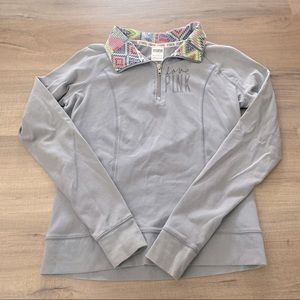 🦄 Victoria’s Secret Pink Half Zip Pullover 🦄